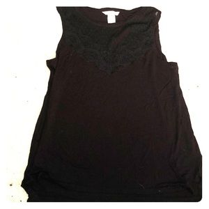 Flowy Lace sleeveless blouse